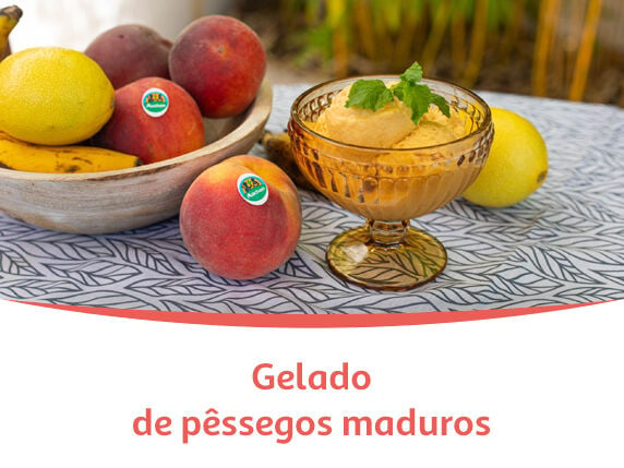 Gelado de p&ecirc;ssegos maduros