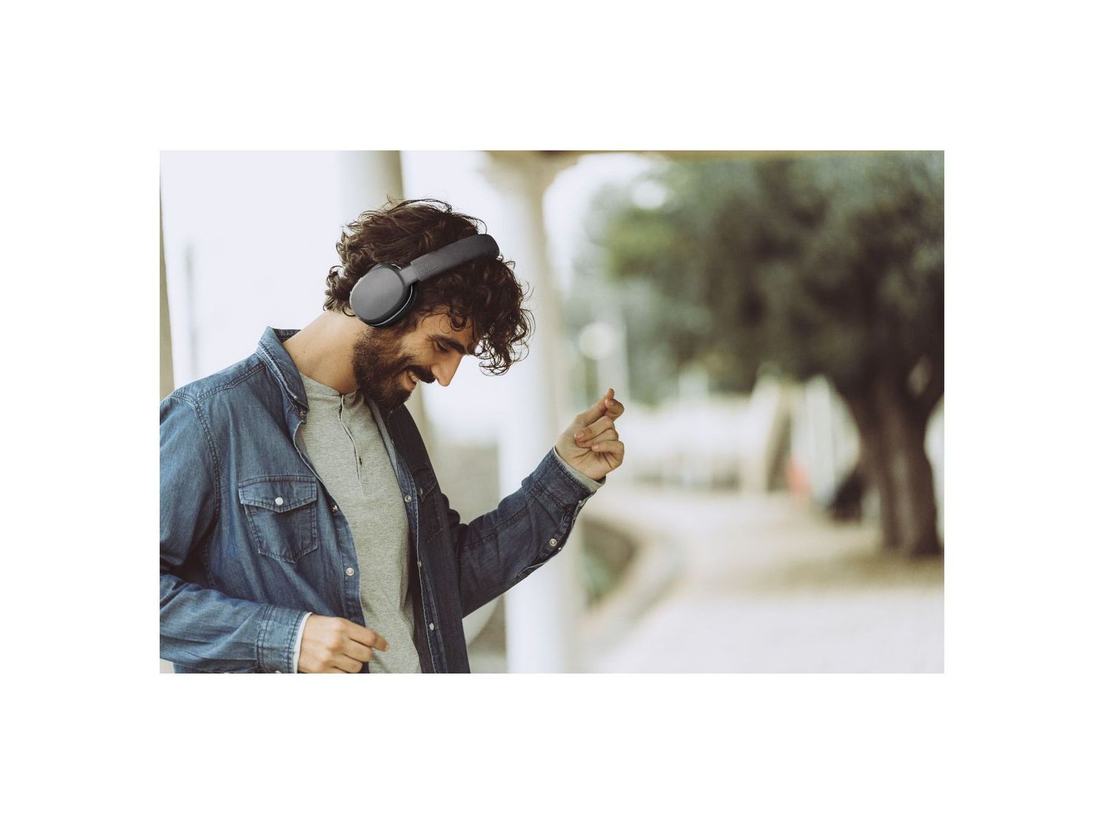 AUSCULTADORES S/FIOS QILIVE V2 Q1008 PRETO image number 5