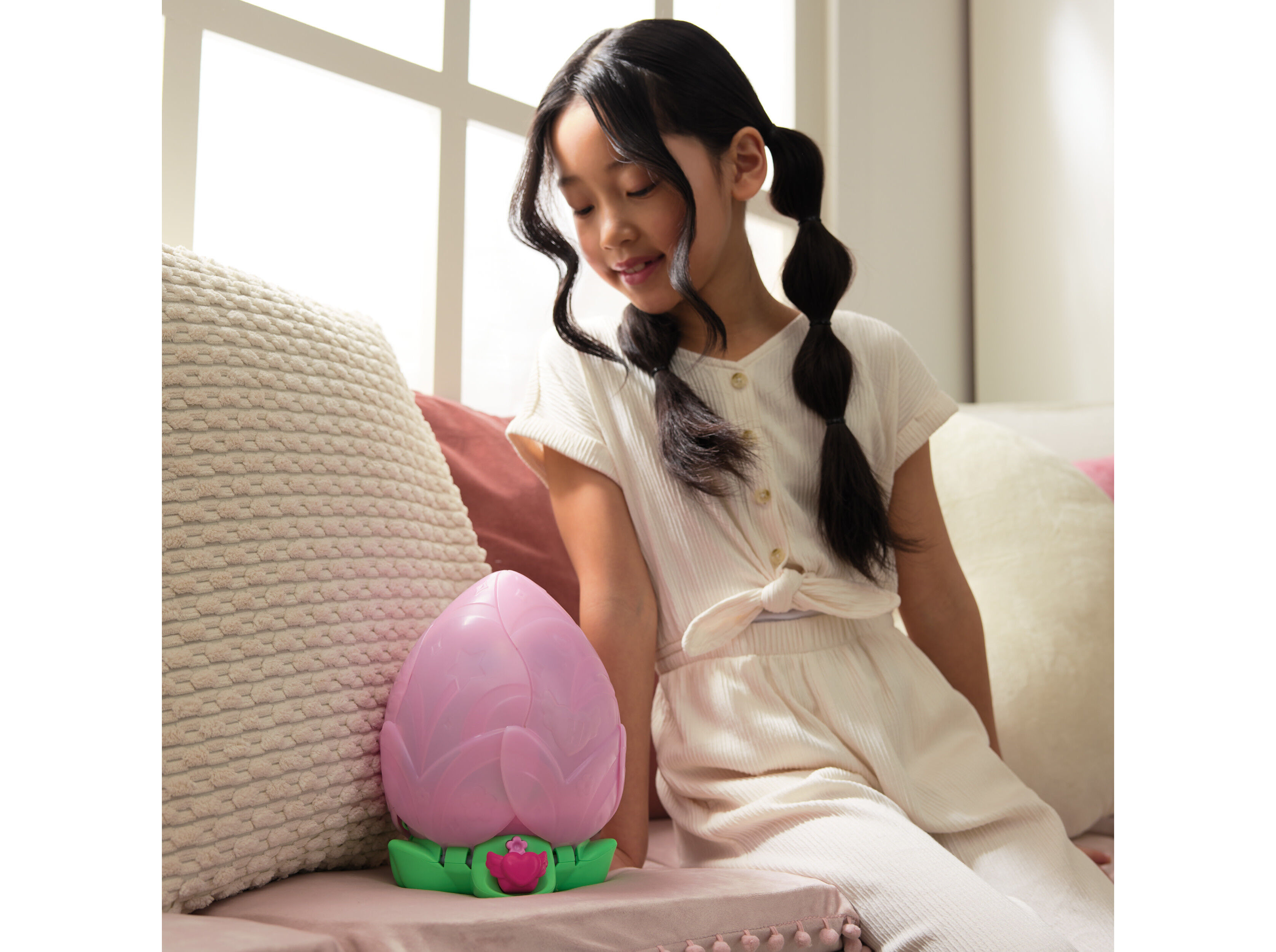 BLOOMABLE KITTYFLY HATCHIMALS MODELOS SORTIDOS image number 3