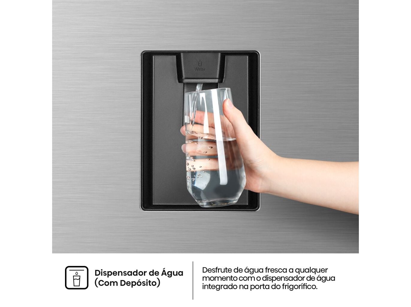 FRIGOR&Iacute;FICO 2 PORTAS HISENSE RT600N4WC2 (NO FROST E 185CM 467L LOOK INOX) image number 9