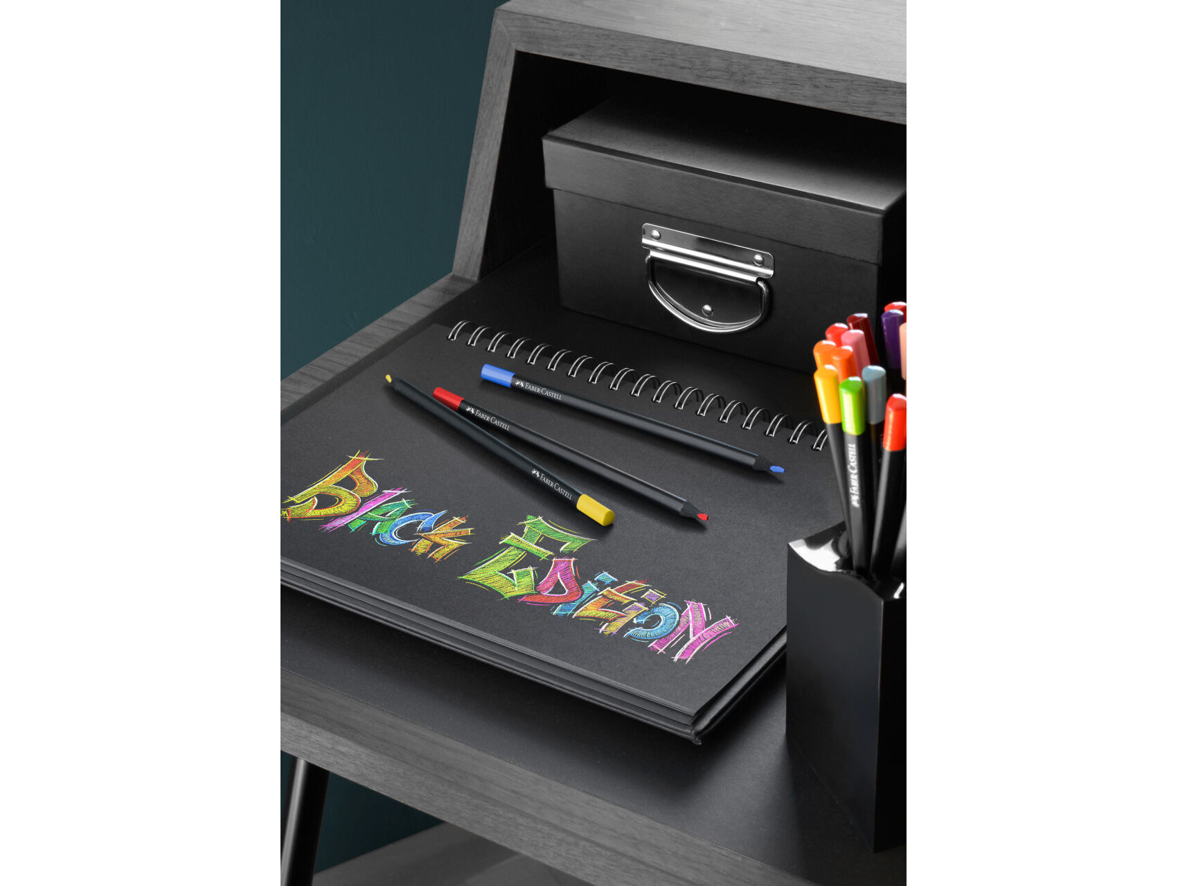 L&Aacute;PIS DE COR FABER-CASTELL BLACK EDITION 24 UNIDADES image number 2