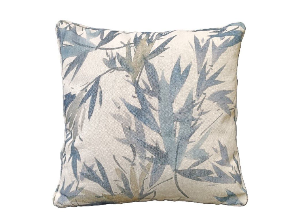 ALMOFADA LEAVES AZUL 45X45 CM