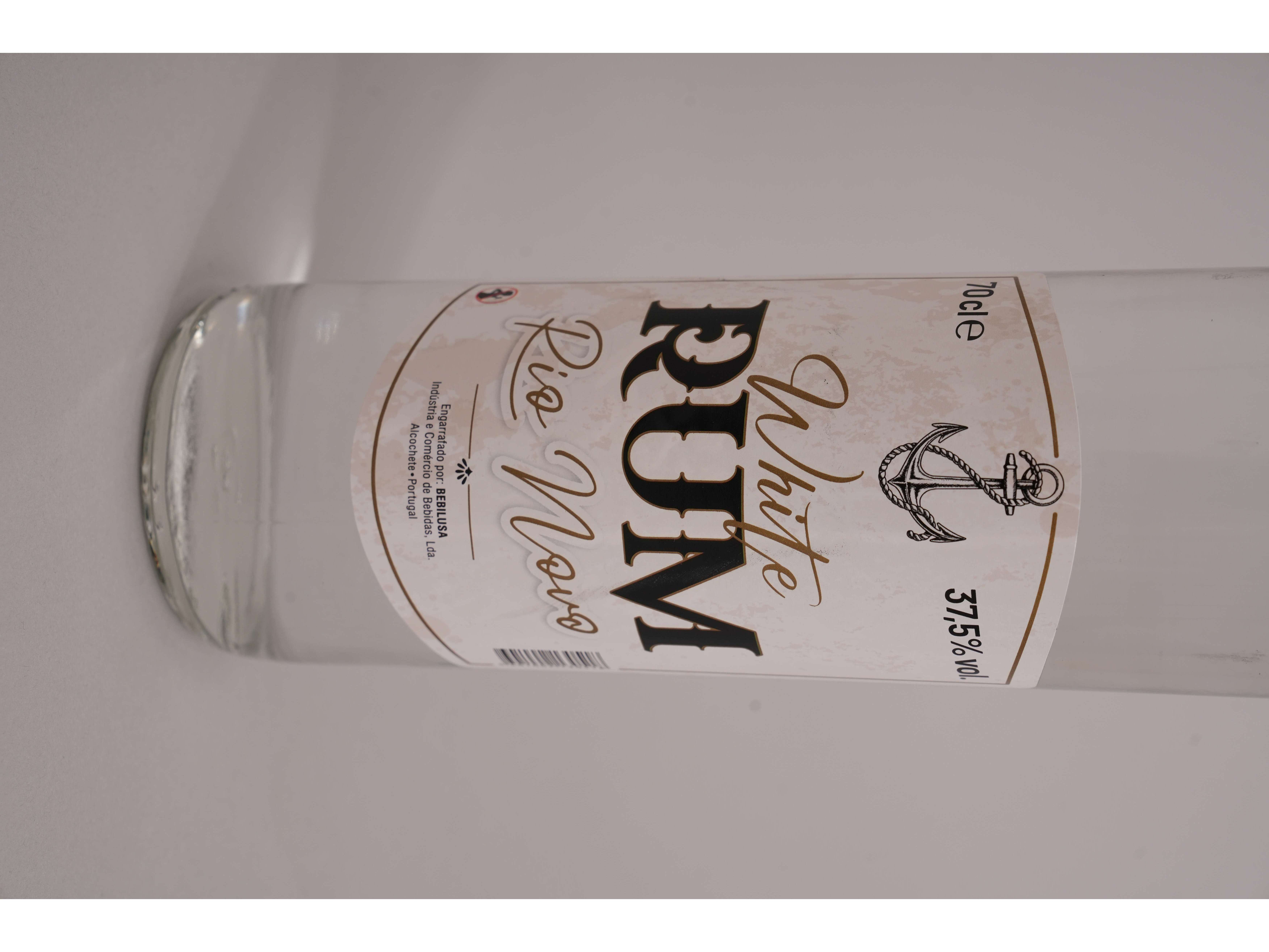 RUM RIO NOVO 70 CL image number 1