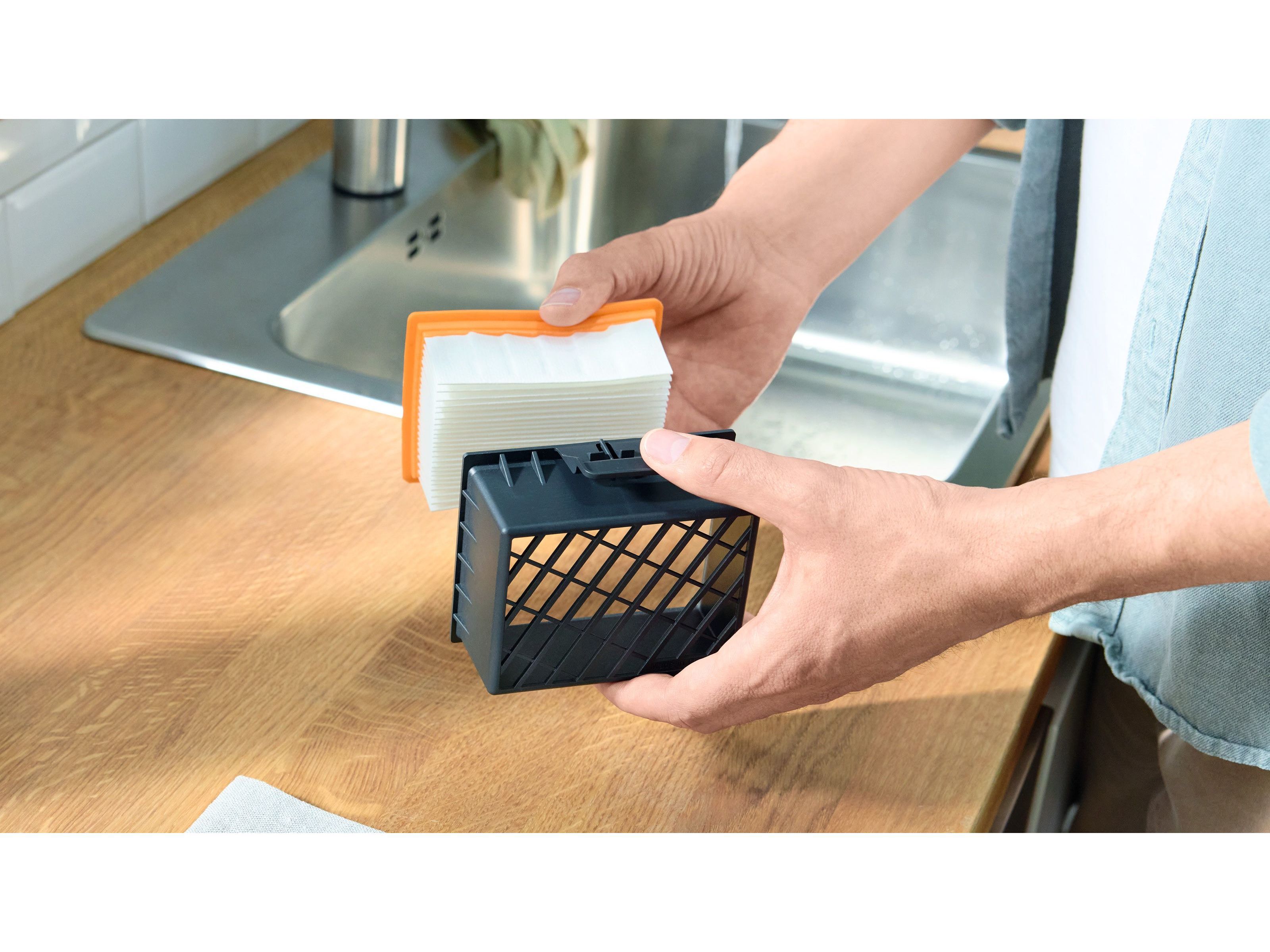 ASPIRADOR COM SACO BOSCH BGB38BA3T S&Eacute;RIE 4 PRETO image number 11