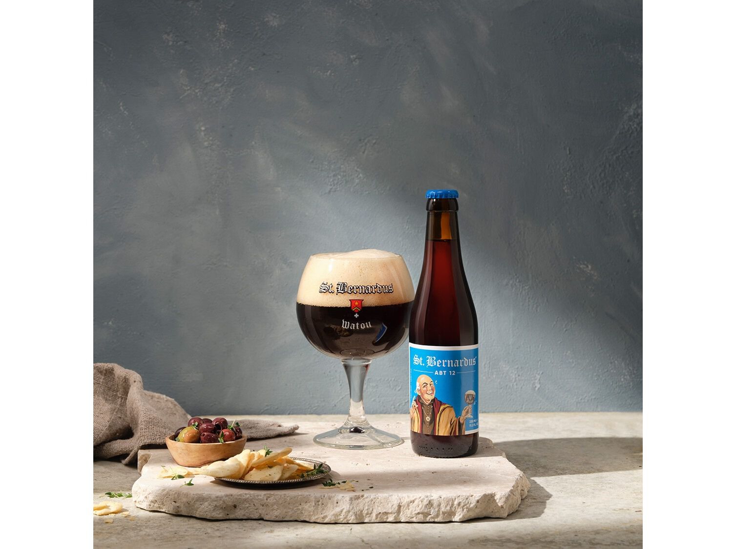 CERVEJA ST BERNARDUS B&Eacute;LGICA 0.33L image number 1