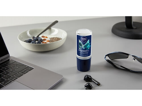 Desodorizante Roll-on Magnesium Dry NIVEA MEN 50 ml