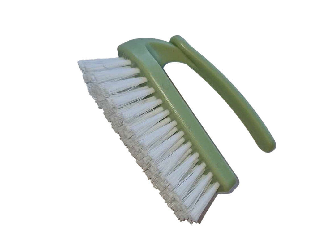 ESCOVA ACTUEL COM PEGA