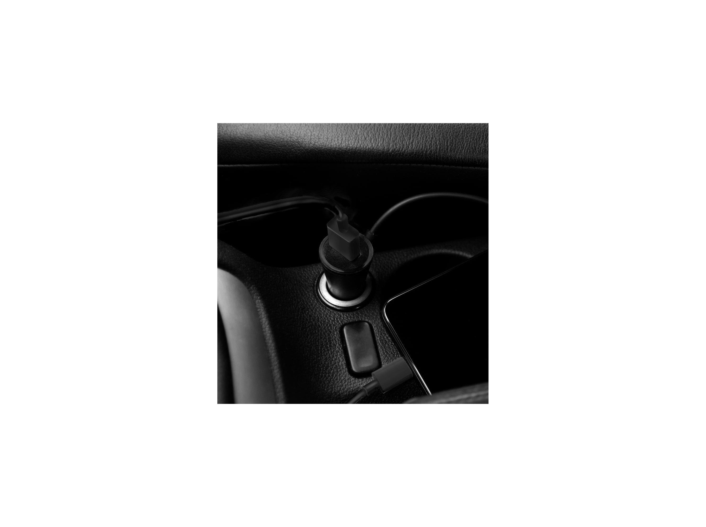 CARREGADOR TELEMOVEL QILIVE 600173827 CARRO 1 USB 12W+USB image number 2