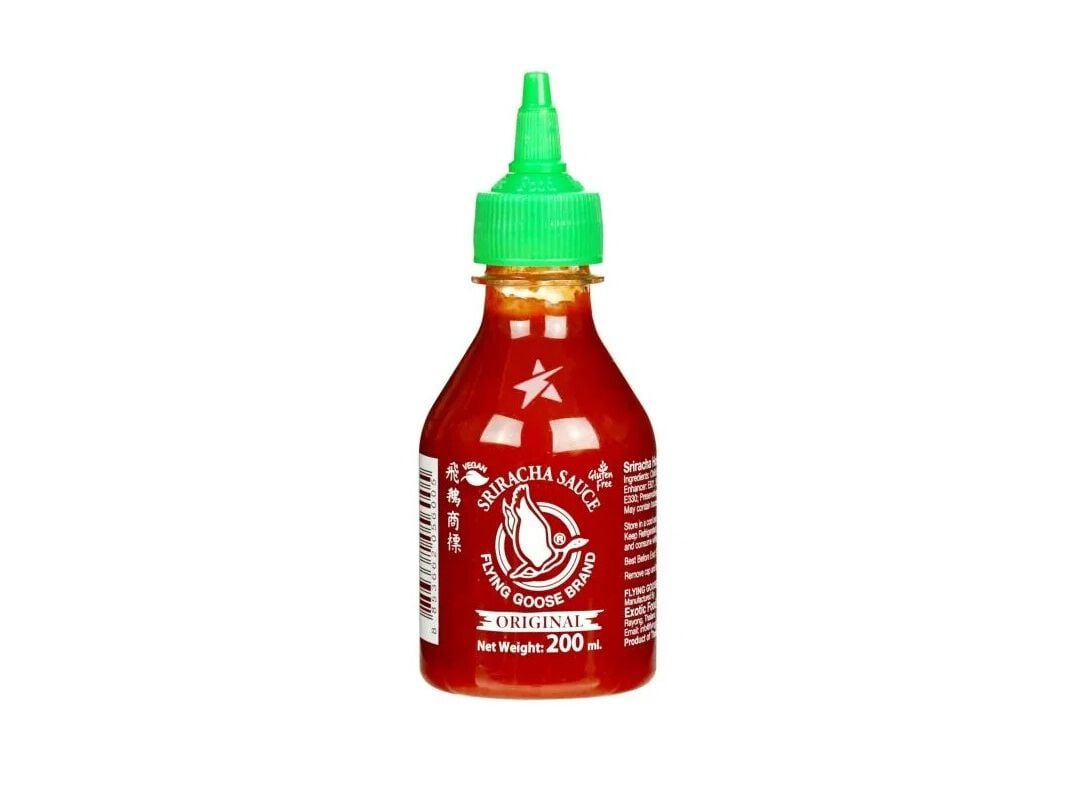 MOLHO SRIRACHA FLYING GOOSE ORIGINAL 200ML image number 0