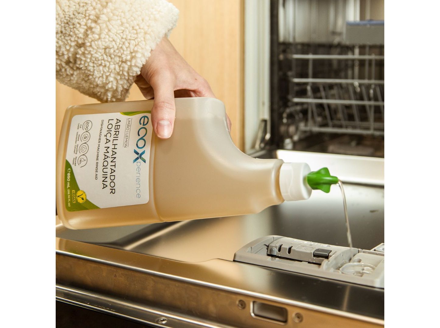 ABRILHANTADOR LOI&Ccedil;A ECOX M&Aacute;QUINA 850ML image number 2