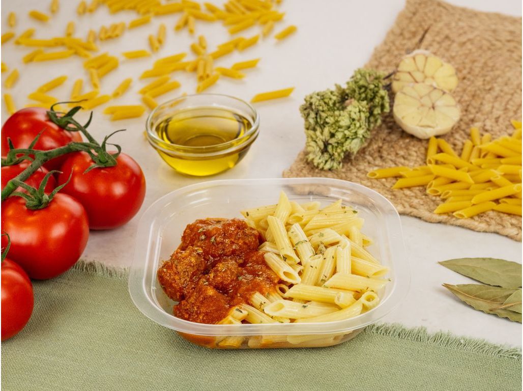 ALM&Ocirc;NDEGAS VEGGIE COM PENNE E MOLHO DE TOMATE SABORES AUCHAN 300 G image number 1