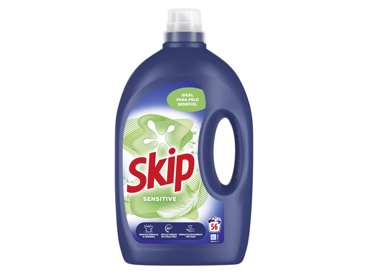 DETERGENTE ROUPA M&Aacute;QUINA L&Iacute;QUIDO SKIP SENSITIVE 56D image number 0