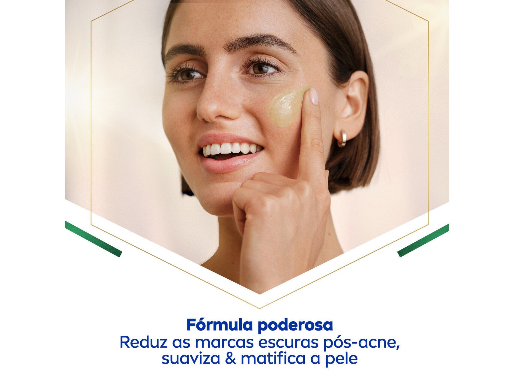 S&Eacute;RUM P&Oacute;S-ACNE NIVEA CELLULAR LUMINOUS 3EM1 30ML image number 4