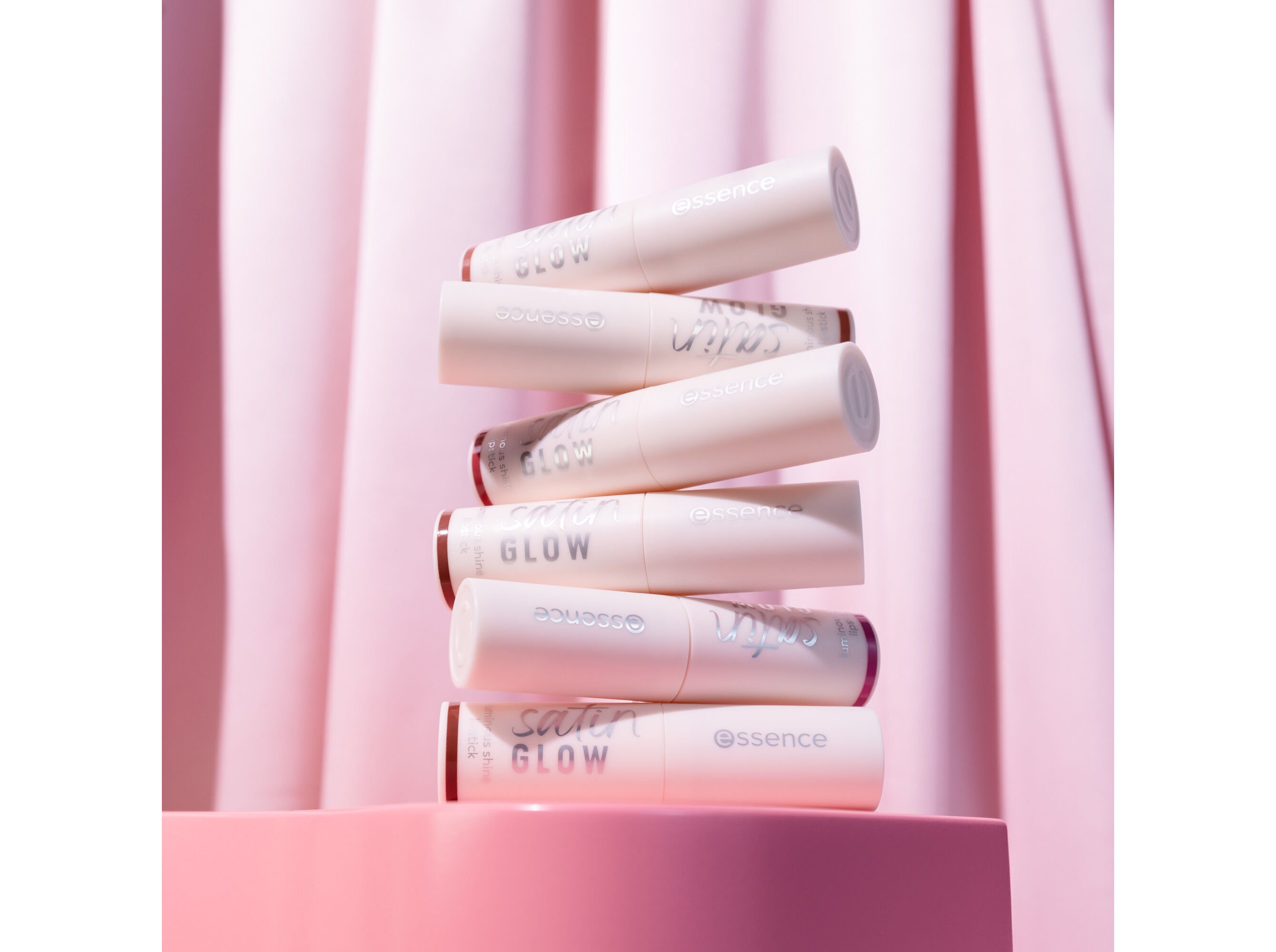 LIPSTICK ESSENCE SATIN GLOW 01 image number 6