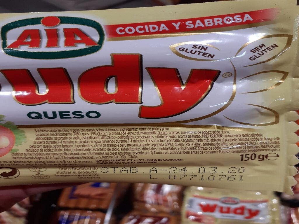 SALSICHAS COM QUEIJO WUDY 150G image number 1