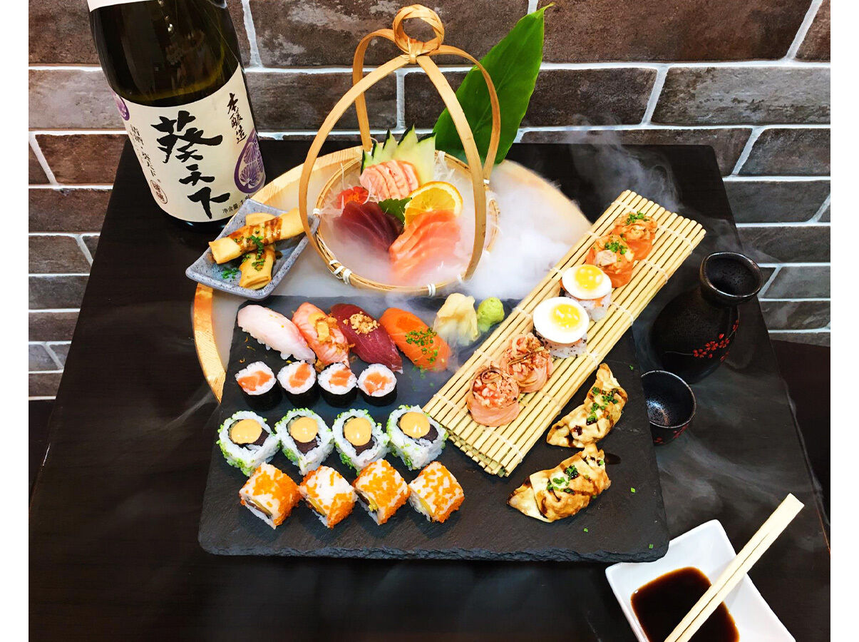 PACK ODISSEIAS ROMANCE & SUSHI A DOIS image number 2