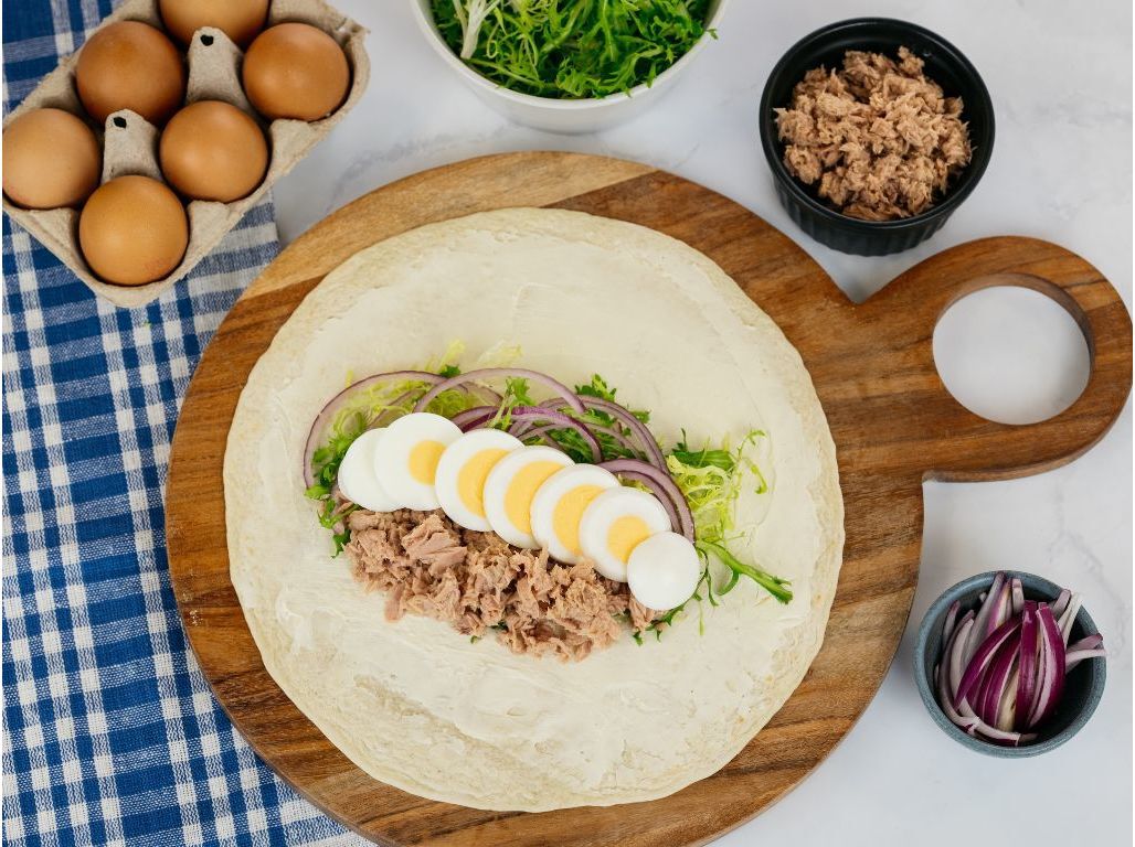 WRAP DE ATUM E OVO SABORES AUCHAN UN image number 4