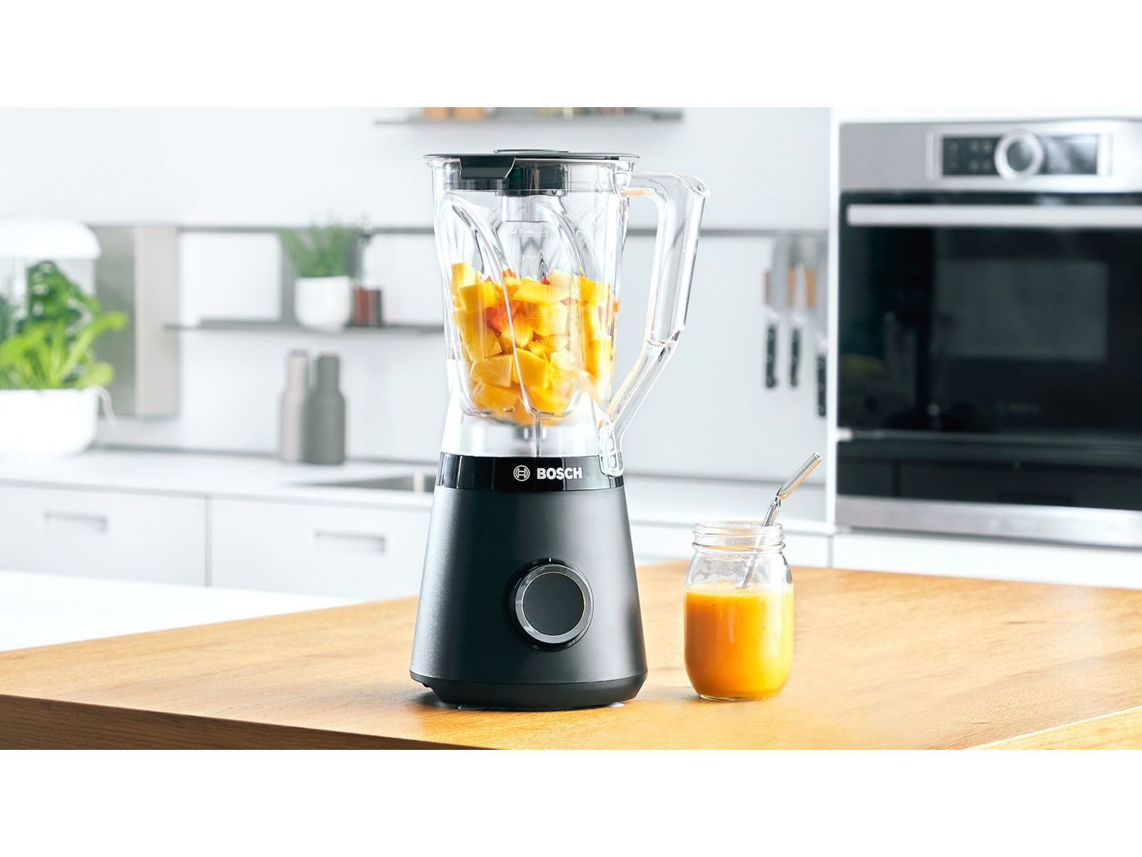 LIQUIDIFICADORA BOSCH MMB6141B 1200W 15 LT image number 1