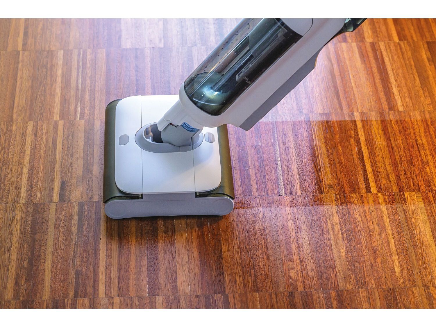 ASPIRADOR VERTICAL HOOVER HW500 011 WET & DRY image number 4