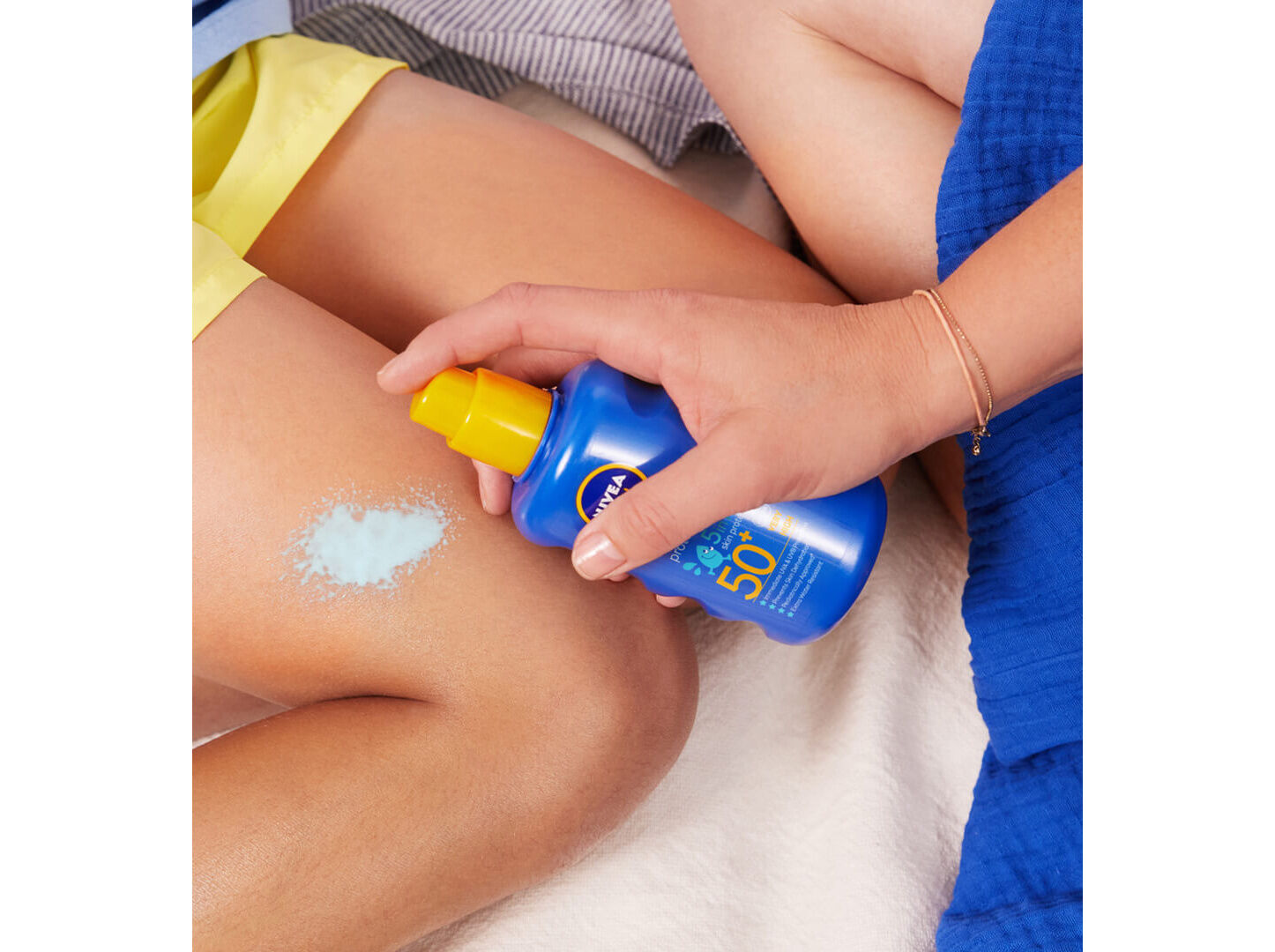 PROTETOR SOLAR PARA CRIAN&Ccedil;AS SPRAY COM COR FP50+ KIDS PROTECT & CARE NIVEA SUN 200 ML image number 2