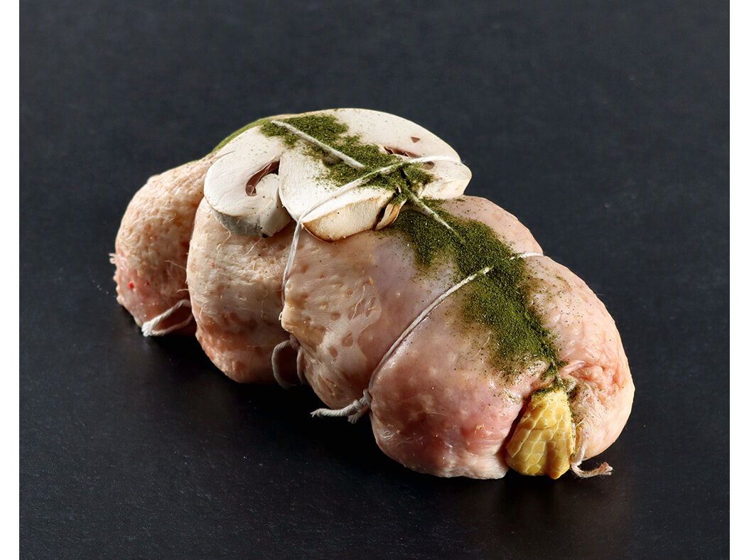 FRANGO PERNA COM MANTEIGA DE ALHO COGUMELOS E COENTROS KG image number 0