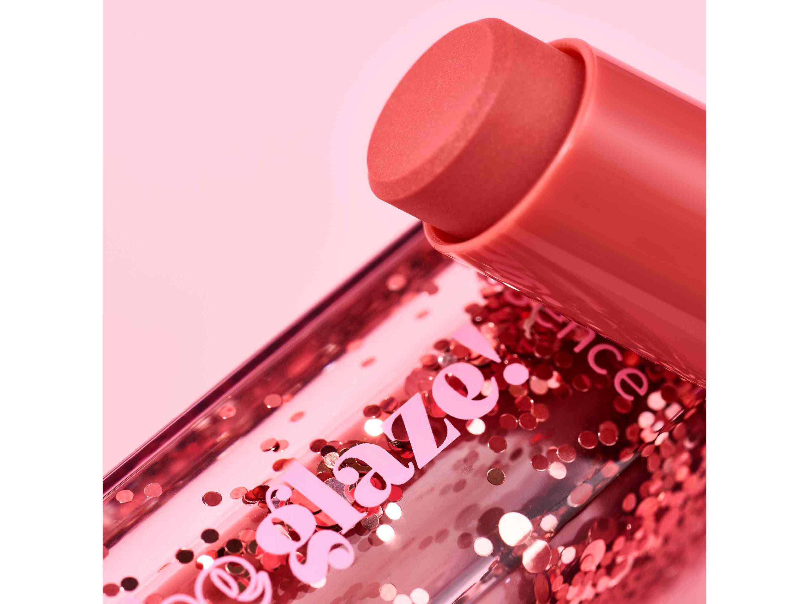 LIPSTICK ESSENCE LIP GLAZE 01 image number 2