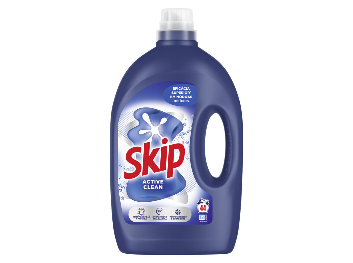 DETERGENTE M&Aacute;QUINA ROUPA L&Iacute;QUIDO SKIP ACTIVE CLEAN 44D image number 0