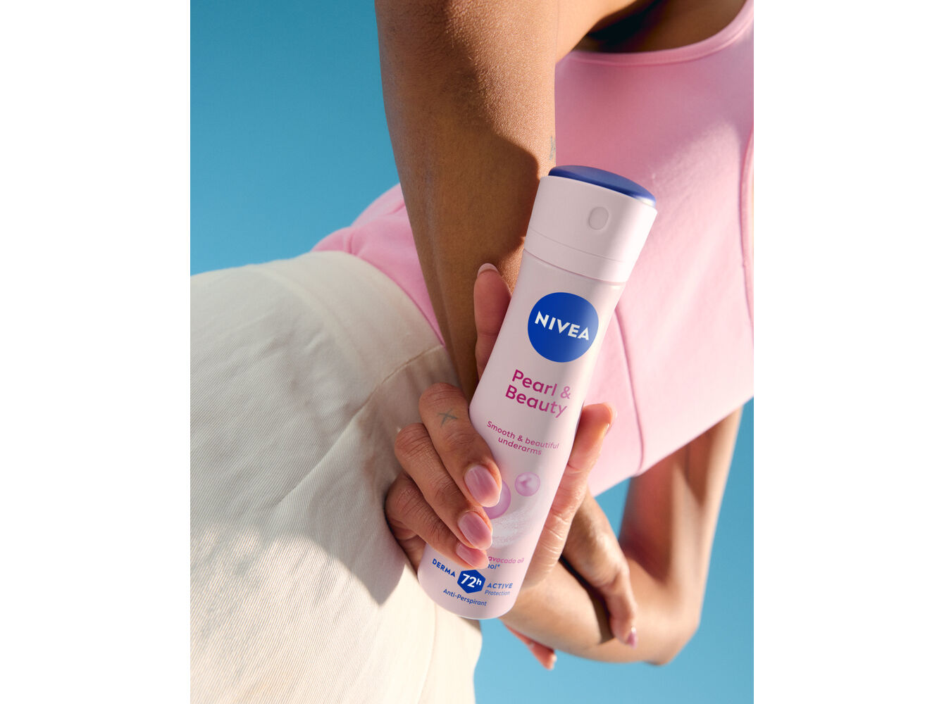 DESODORIZANTE NIVEA SPRAY PEARL & BEAUTY 150 ML image number 2