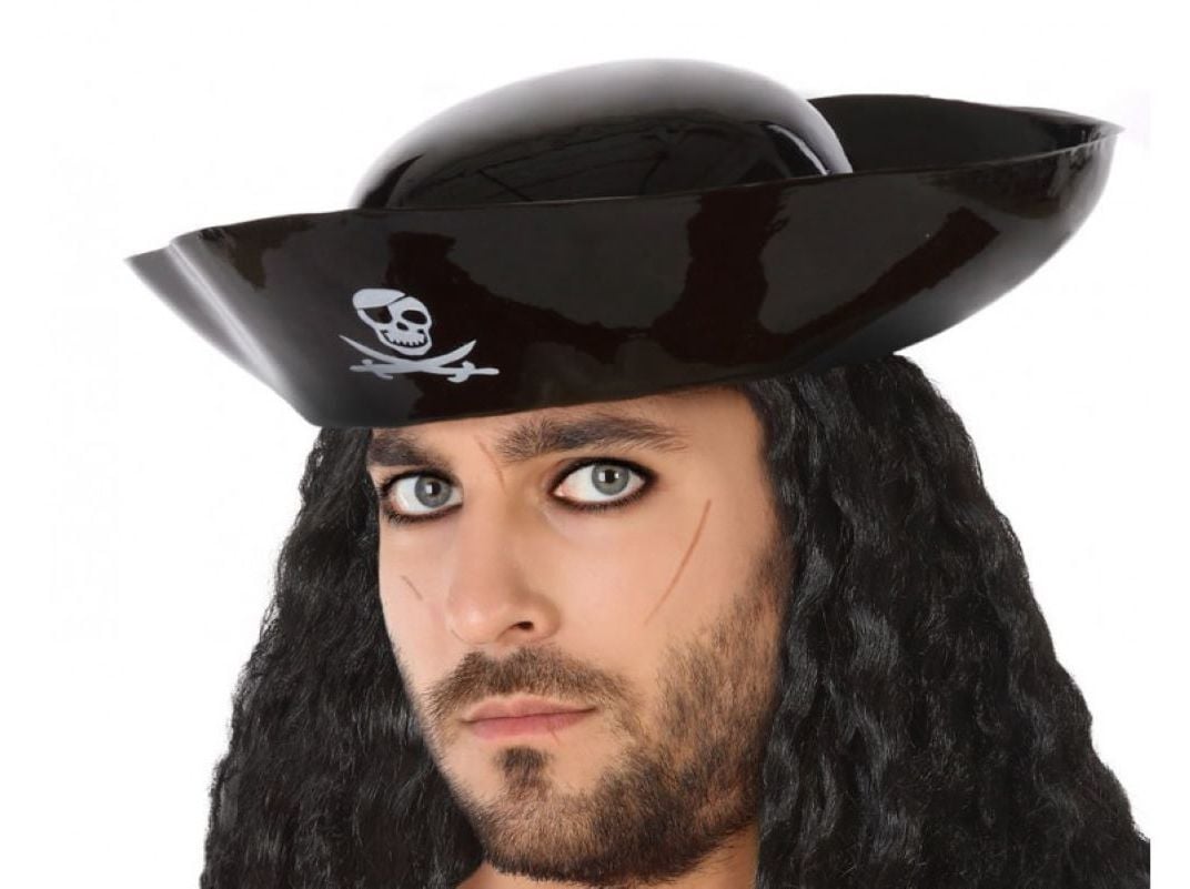 CHAP&Eacute;U PIRATA PVC TOPBRANDS