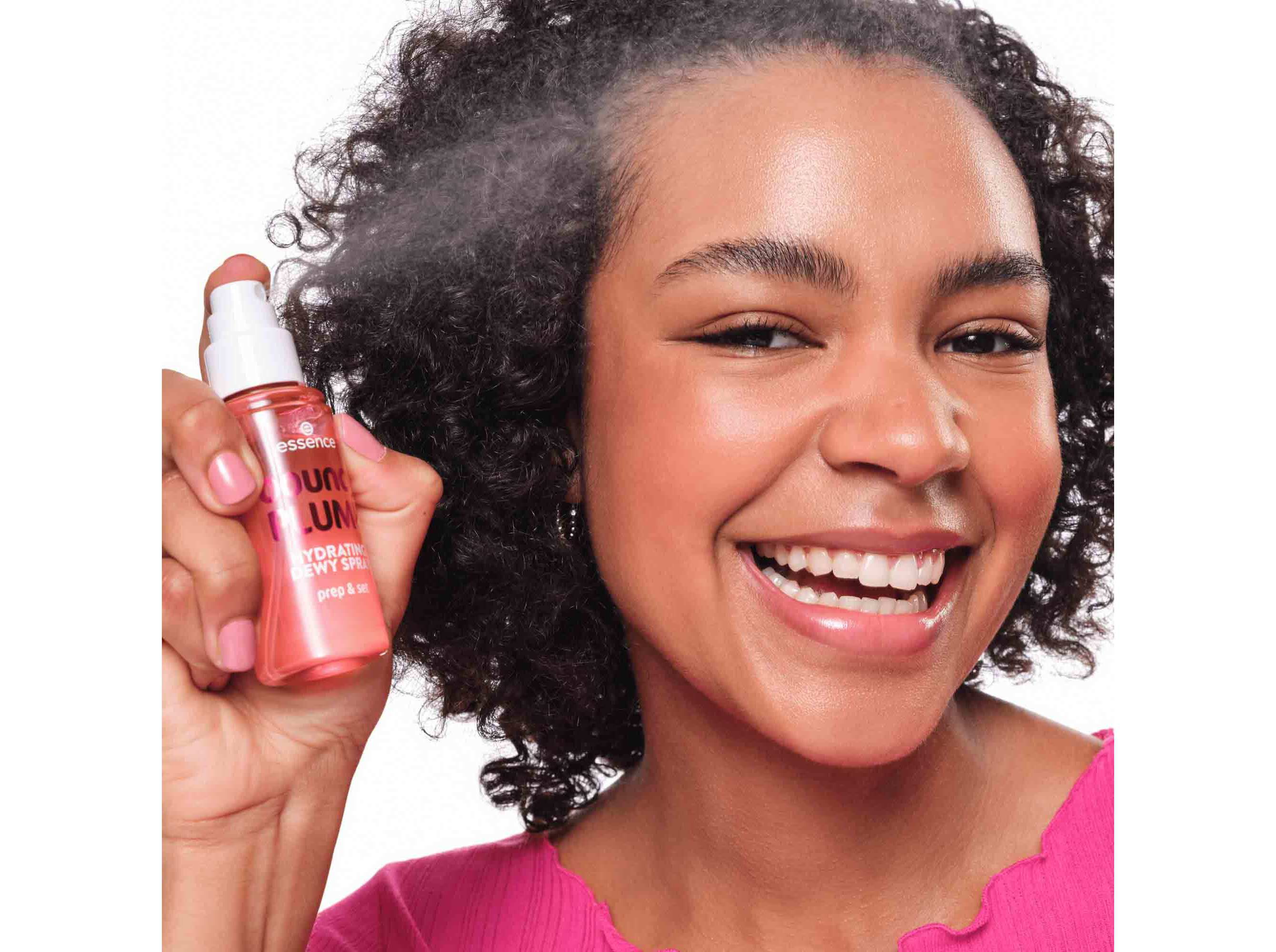 SPRAY ESSENCE BOUNCY PLUMP HYDRATING image number 3