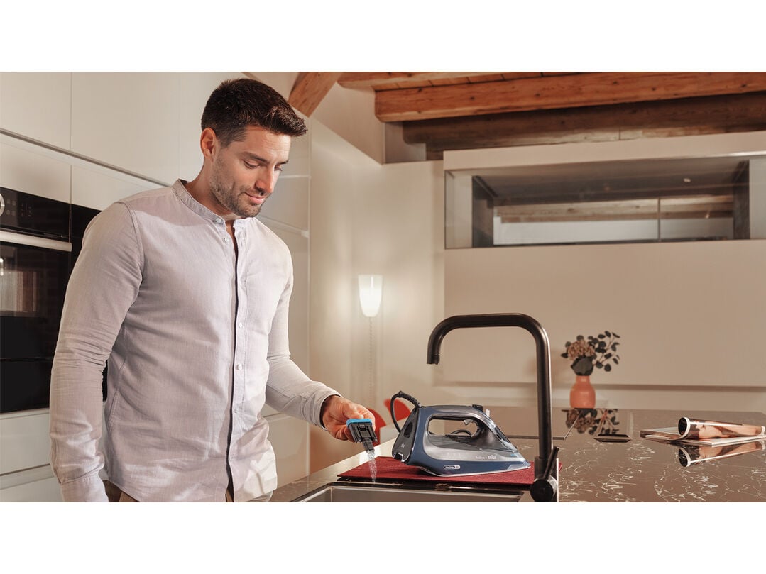 FERRO A VAPOR BRAUN SI9682DB 3200 W image number 5