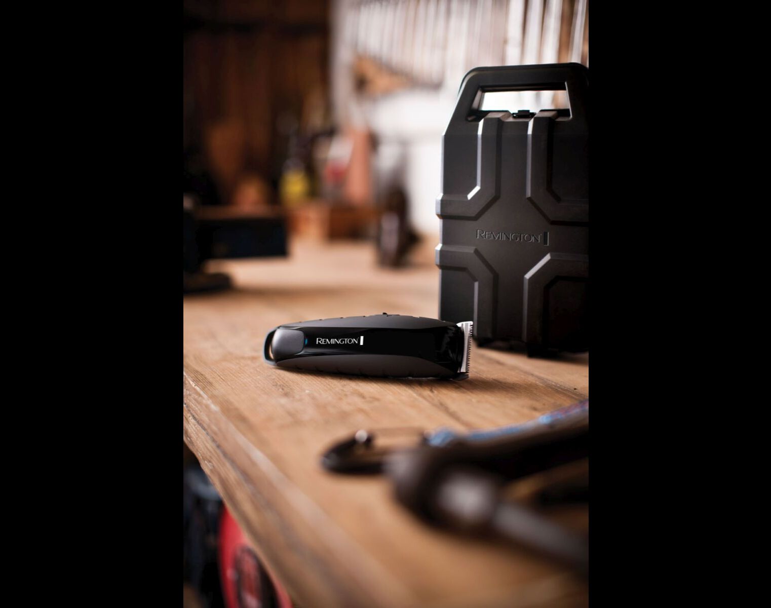 APARADOR DE CABELO SEM FIO REMINGTON HC5880 INDESTRUT&Iacute;VEL image number 14