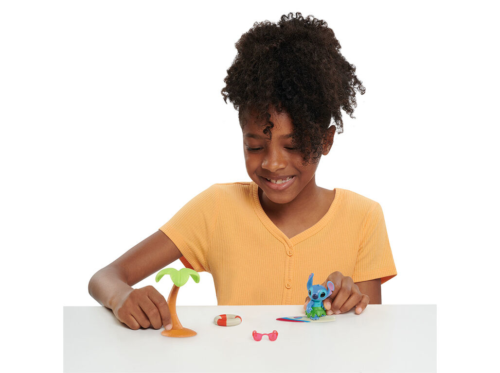 FIGURA COM ACESS&Oacute;RIOS STITCH image number 3