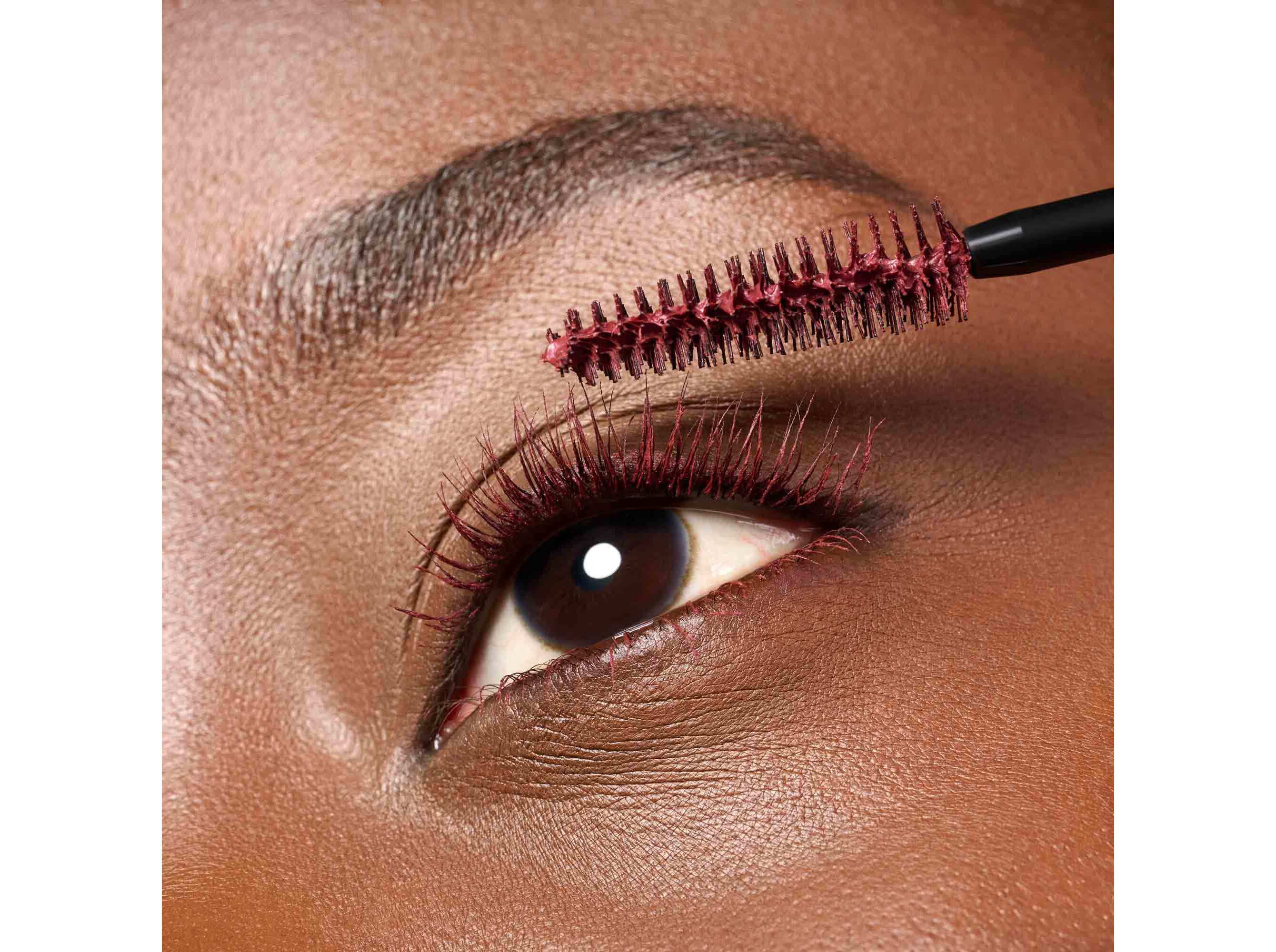 M&Aacute;SCARA PESTANAS ESSENCE LASH PRINCESS BURGUNDY image number 7