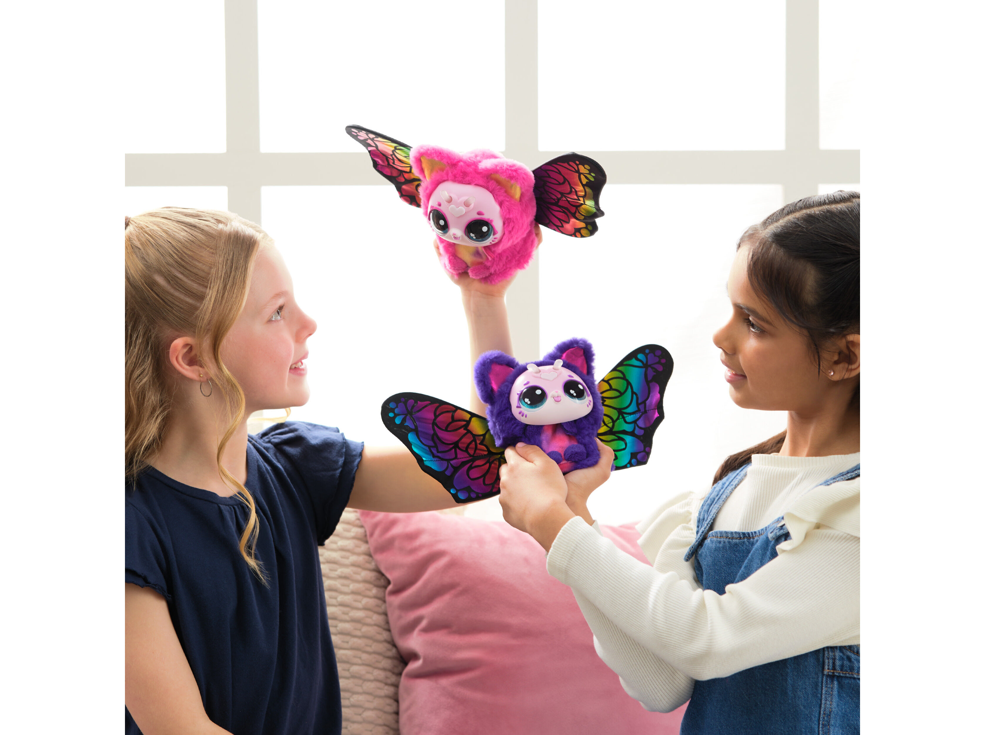 BLOOMABLE KITTYFLY HATCHIMALS MODELOS SORTIDOS image number 2