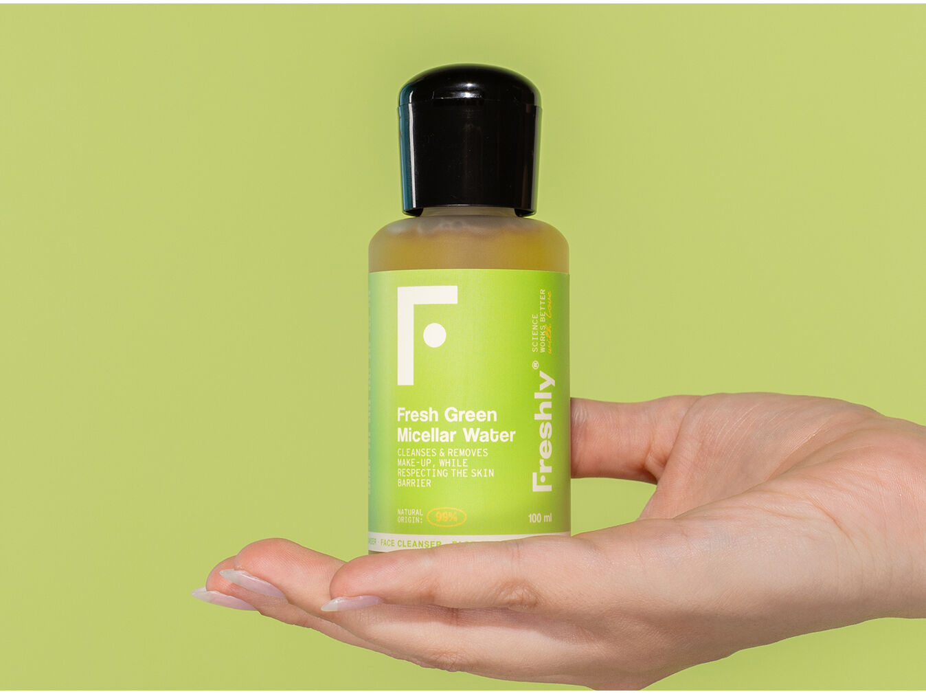 &Aacute;GUA MICELAR FRESHLY FRESH GREEN 100ML image number 2