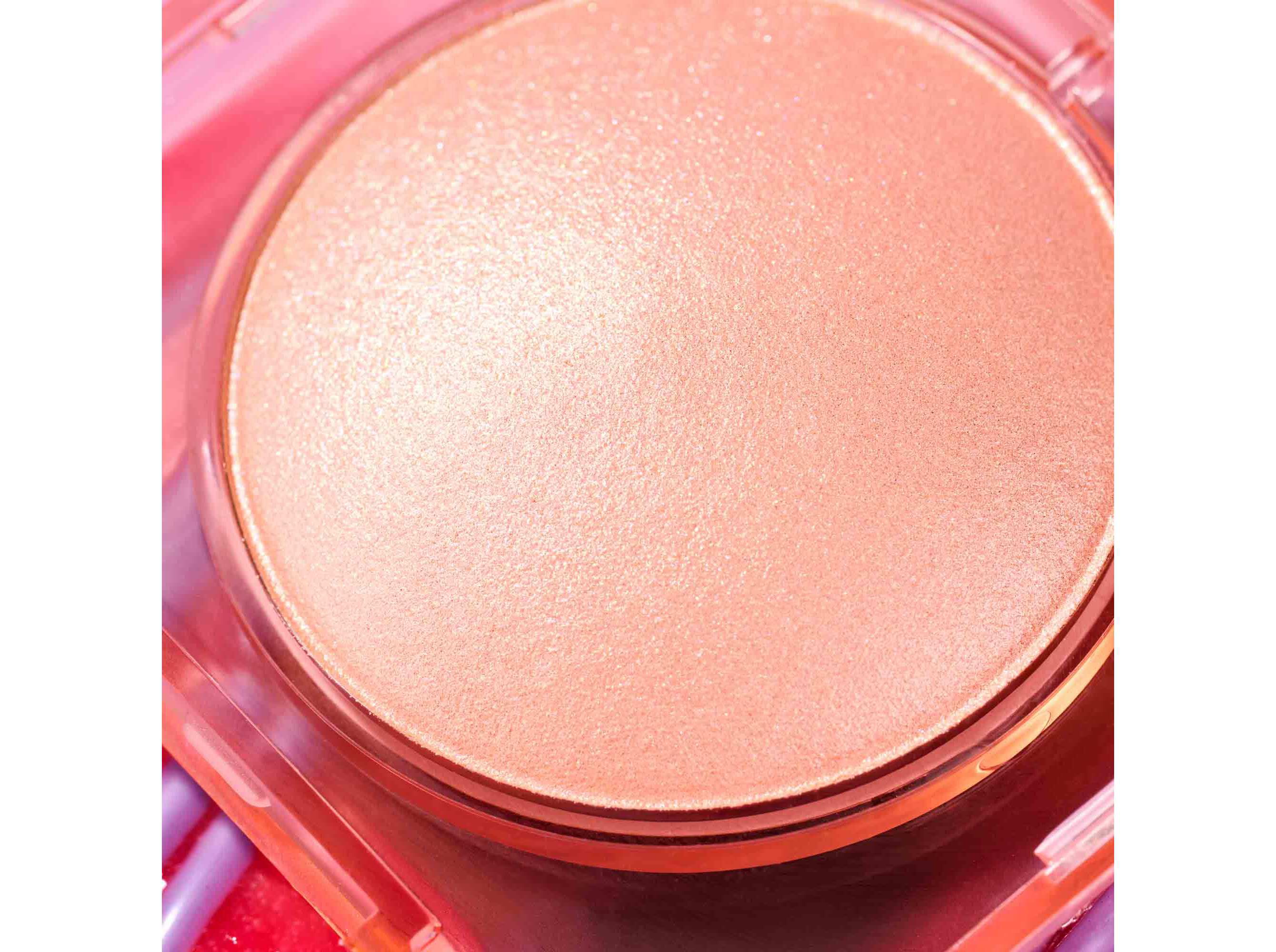 ILUMINADOR ESSENCE BAKED HIGHLIGHTER 01 image number 3