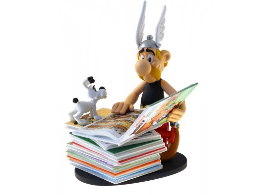 FIGURA ASTERIX E UMA PILHA DE COMICS 2A EDI&Ccedil;&Atilde;O image number 0