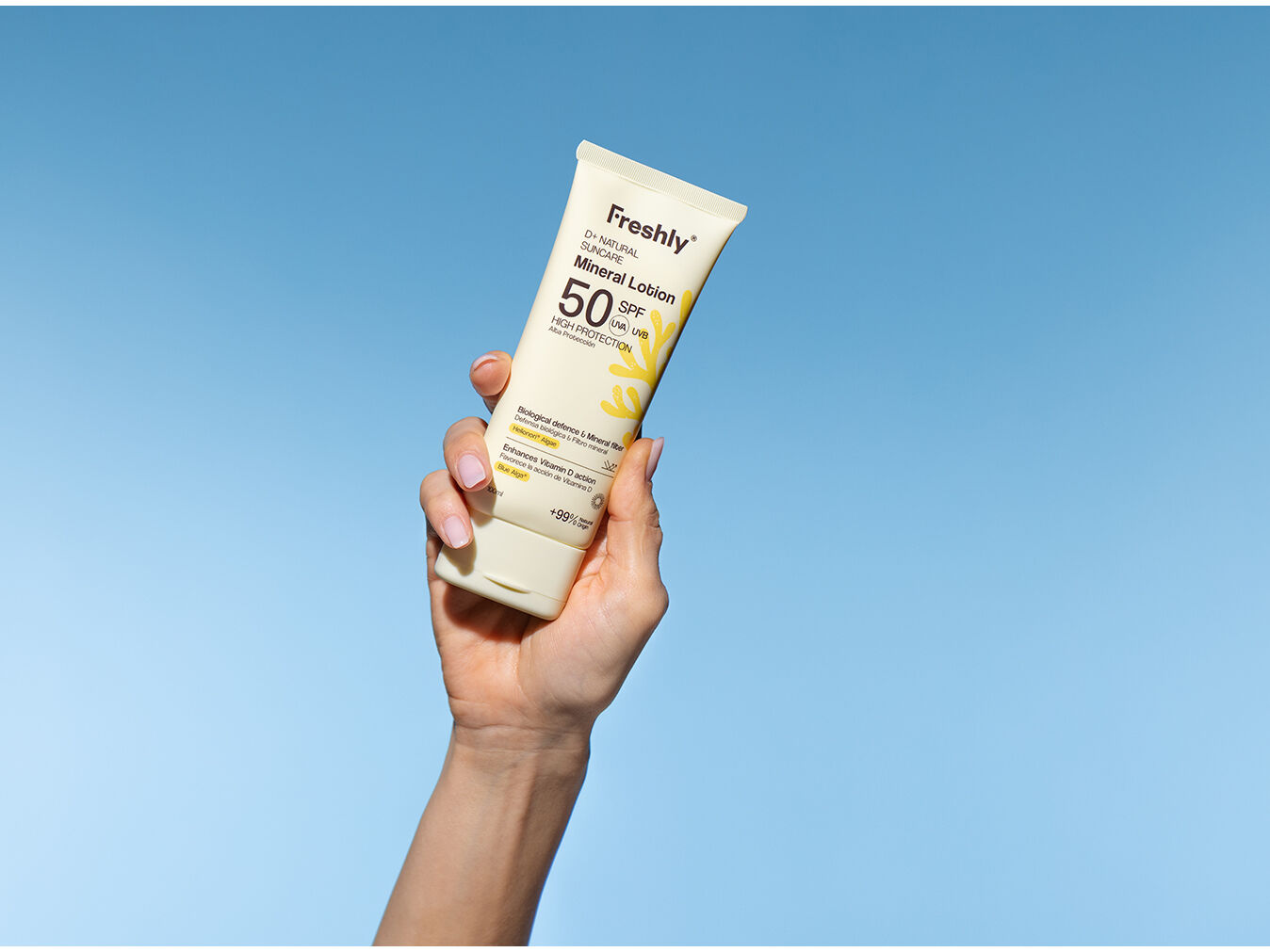 FLU&Iacute;DO SOLAR FRESHLY D+NATURAMINERALOTIONSPF5 100ML image number 2