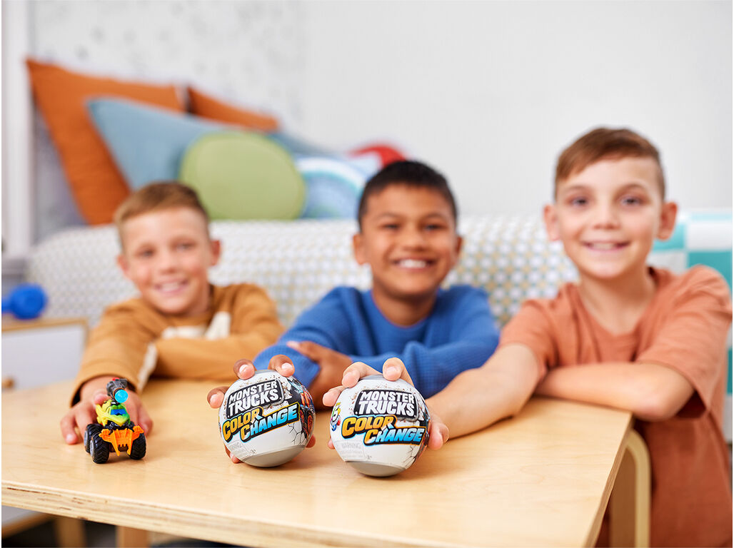 MONSTER TRUCKS 5 SURPRISE MODELOS SORTIDOS image number 4
