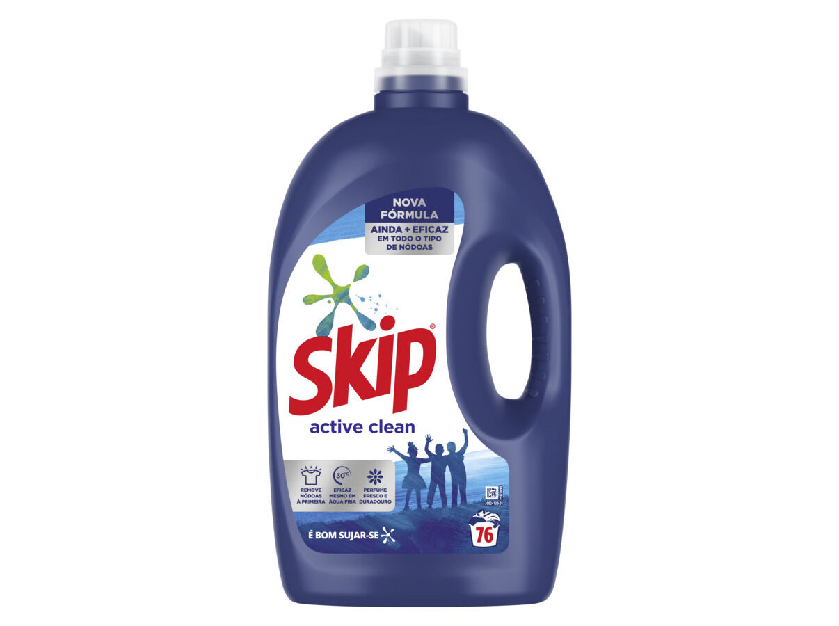 DETERGENTE ROUPA M&Aacute;QUINA L&Iacute;QUIDO SKIP ACTIVE CLEAN 76D