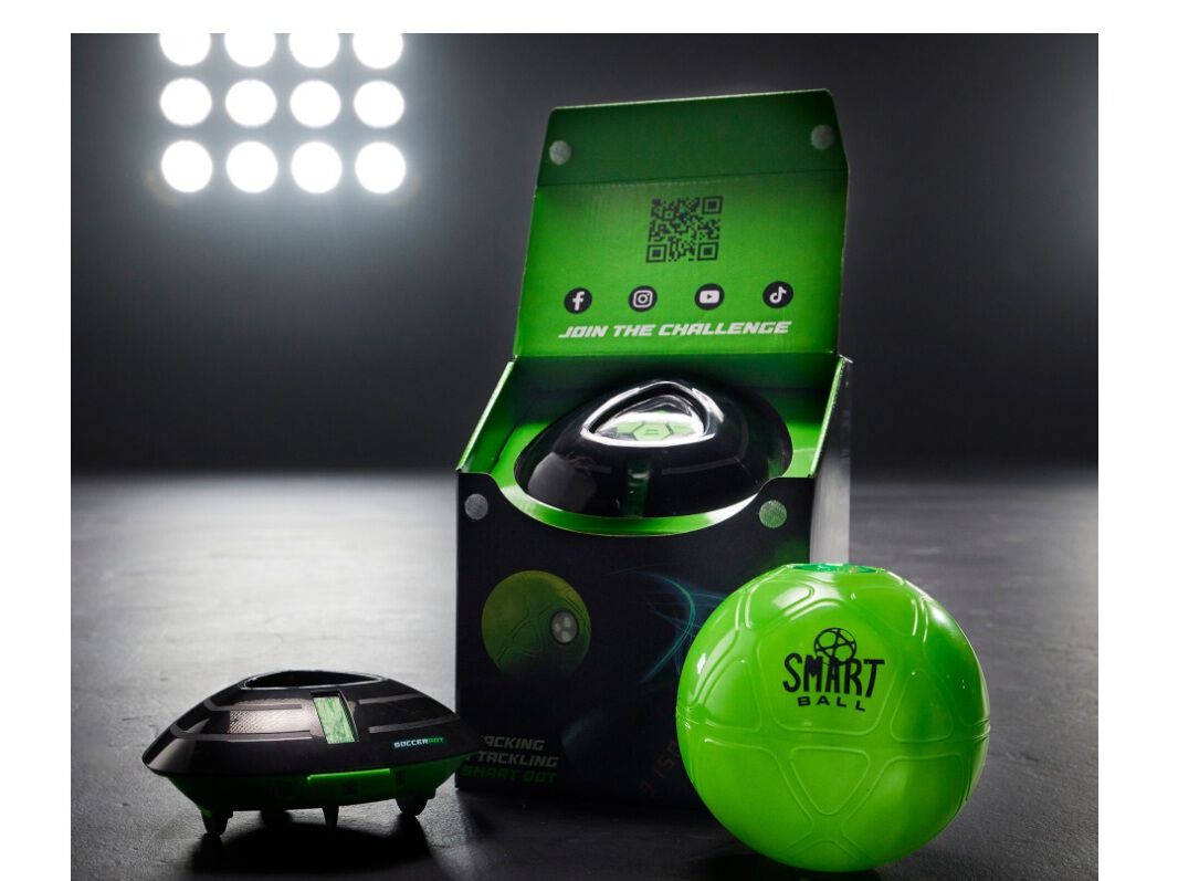 SOCCERBOT FAMOSA image number 1