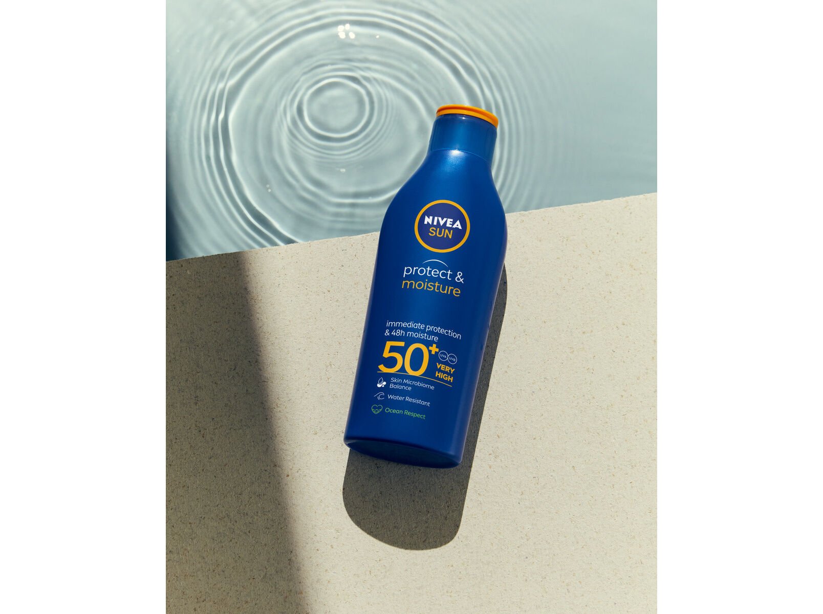 PROTETOR SOLAR LO&Ccedil;&Atilde;O RESISTENTE &Agrave; &Aacute;GUA FP50+ PROTECT & MOISTURE NIVEA SUN 200 ML image number 1