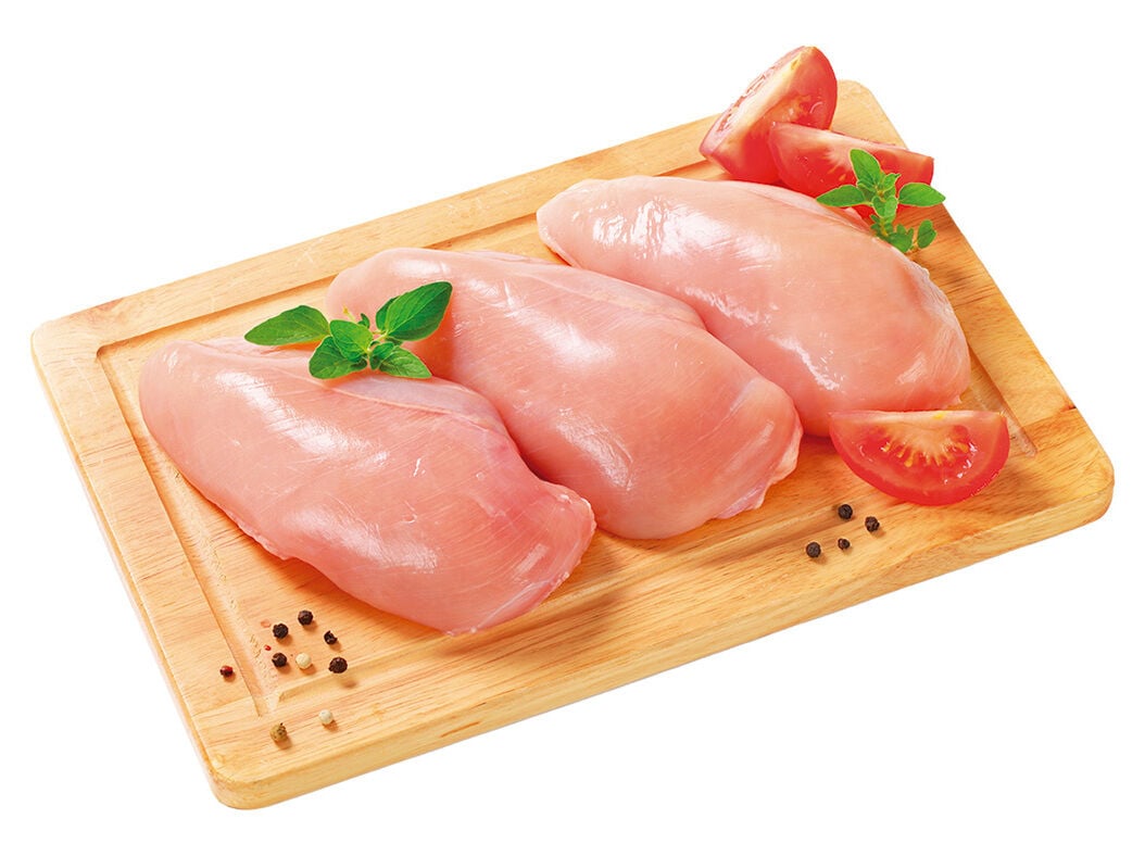 PEITO DE FRANGO AUCHAN VACUO KG