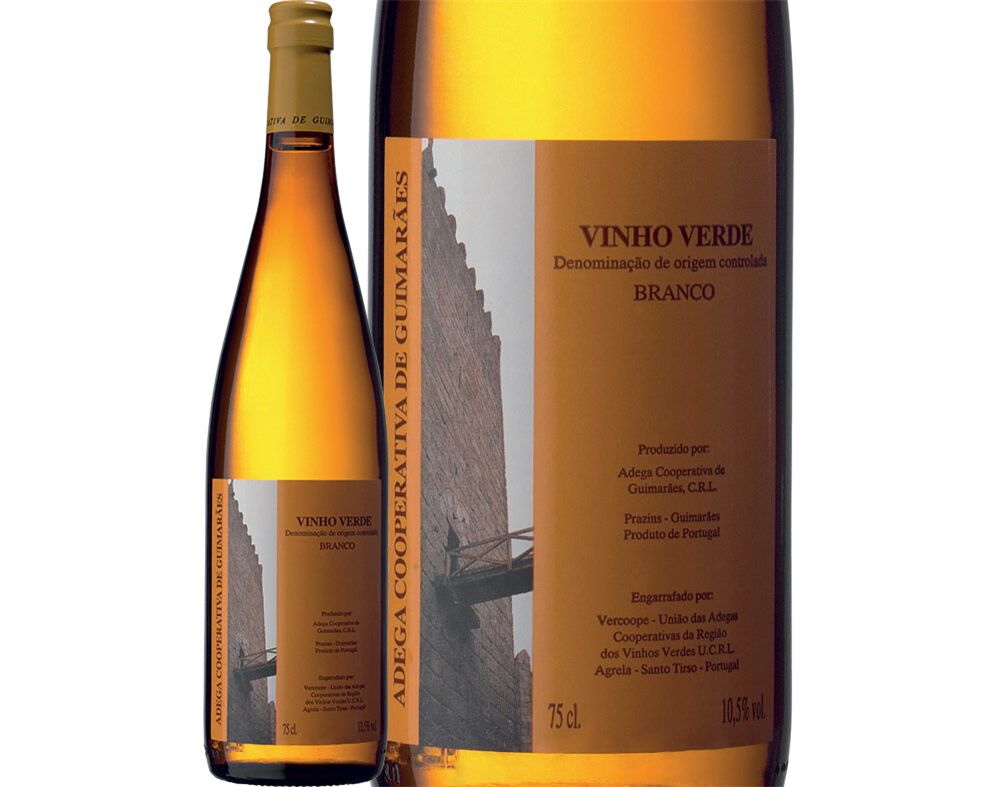 VINHO BRANCO ADEGA GUIMAR&Atilde;ES VINHO VERDE 0.75L