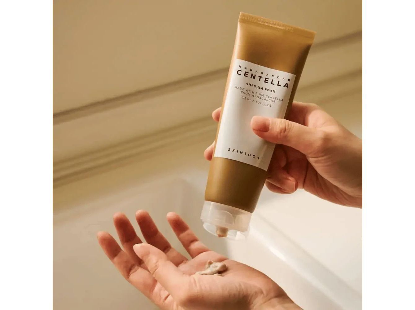 ESPUMA LIMPEZA SKIN1004 MADAGAS CENTELLA AMPOULE 125ML image number 3