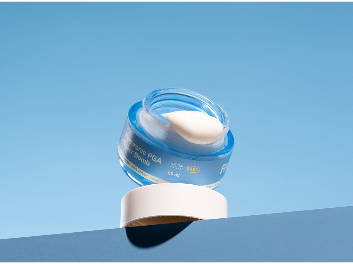 CREME HIDRATANTE FRESHLY HYALURONIC PGA WATER BOMB 50ML image number 2