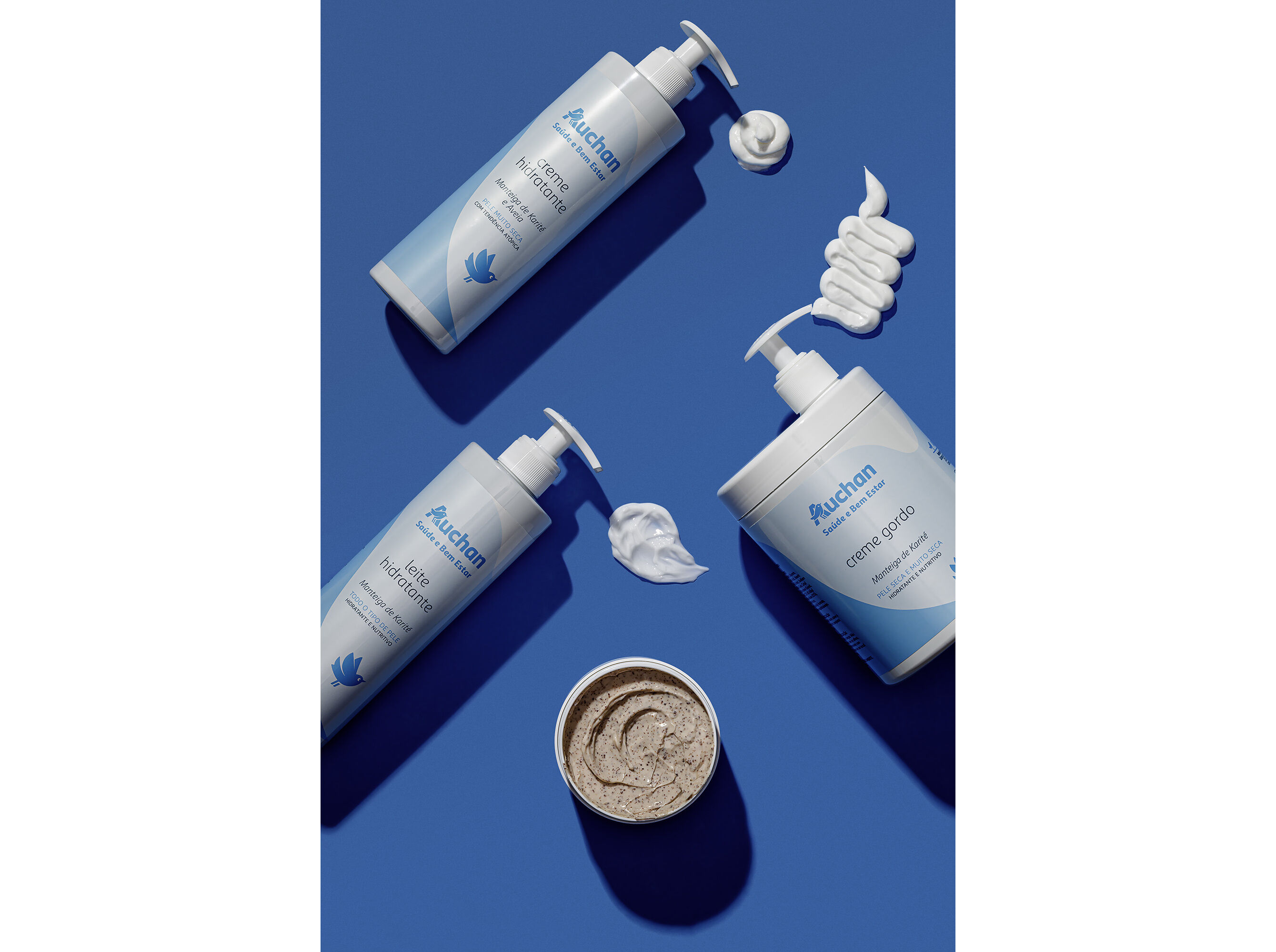 CREMES CORPO AUCHAN SA&Uacute;DE E BEM ESTAR PELE AT&Oacute;PICA 500ML image number 1