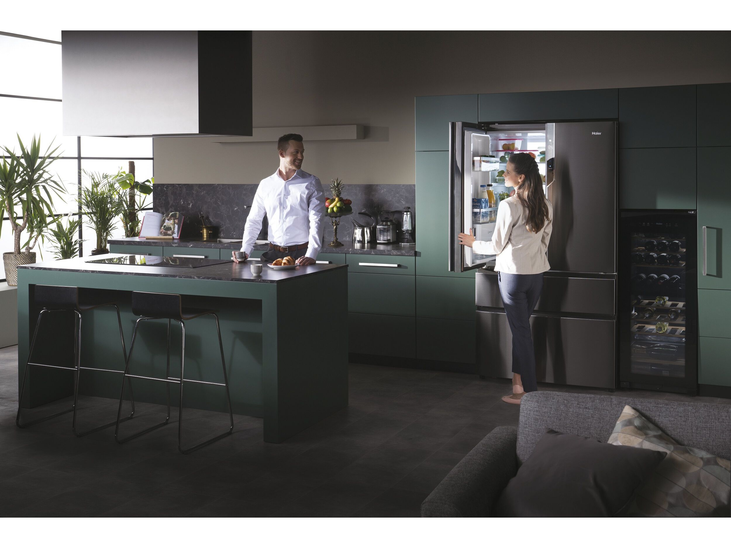 FRIGOR&Iacute;FICO AMERICANO HAIER HB26FSNAAA ICONIC BLACK E 750L image number 6