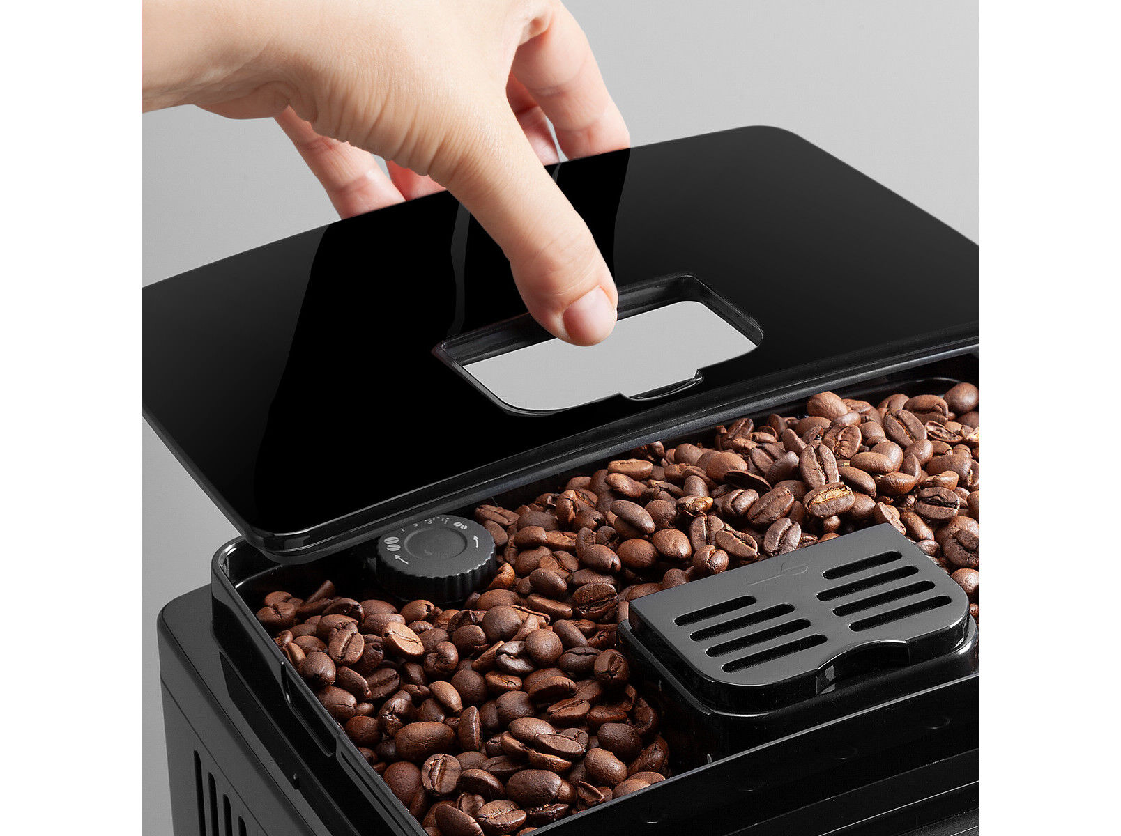 M&Aacute;QUINA DE CAF&Eacute; EXPRESSO AUTOM&Aacute;TICA DELONGHI MAGNIFICA S ECAM22.117.B image number 3